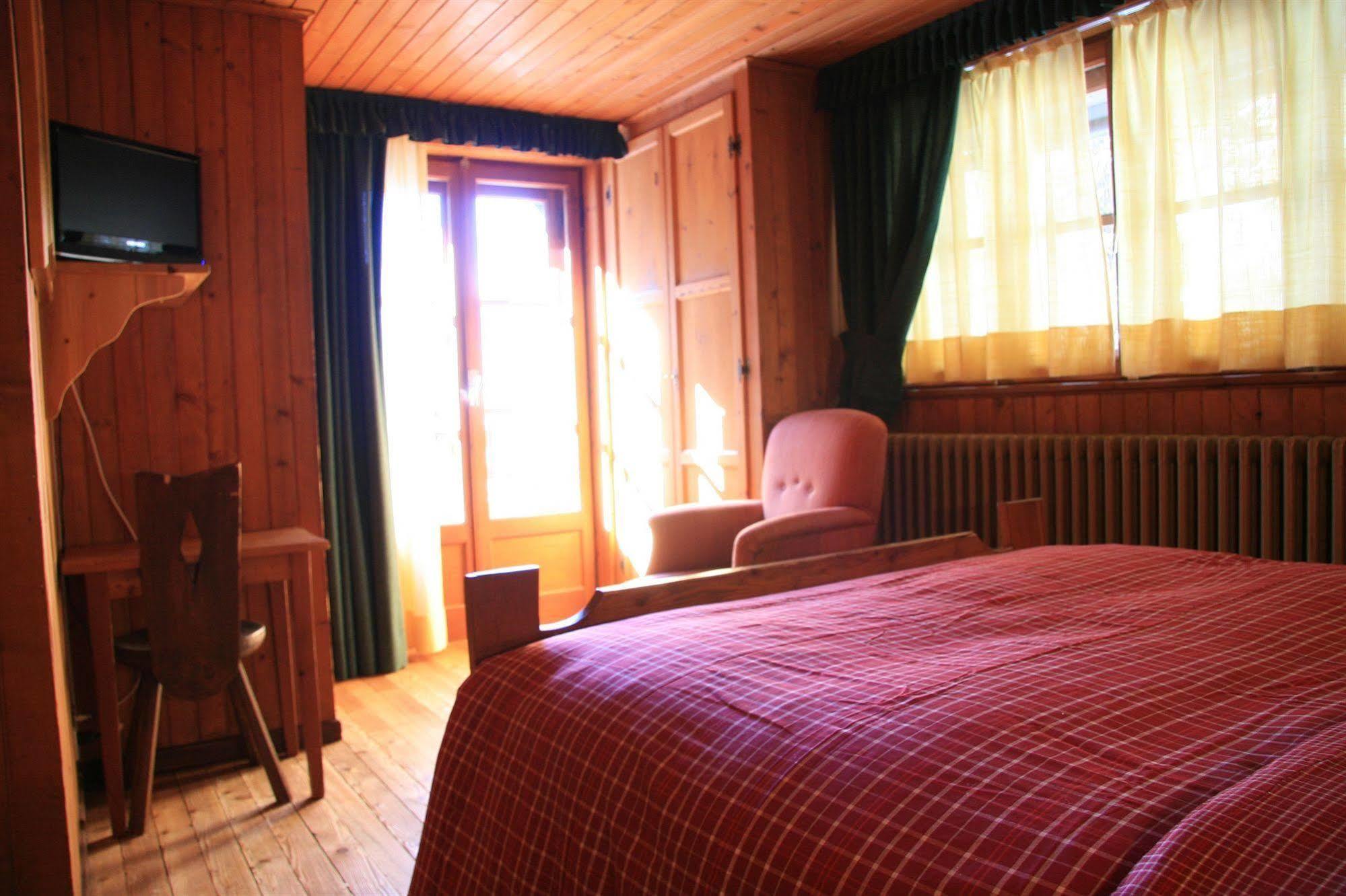 Albergo Villa Anna Maria Champoluc Luaran gambar