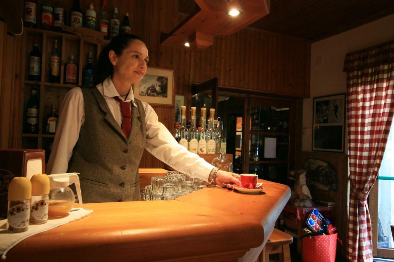 Albergo Villa Anna Maria Champoluc Luaran gambar