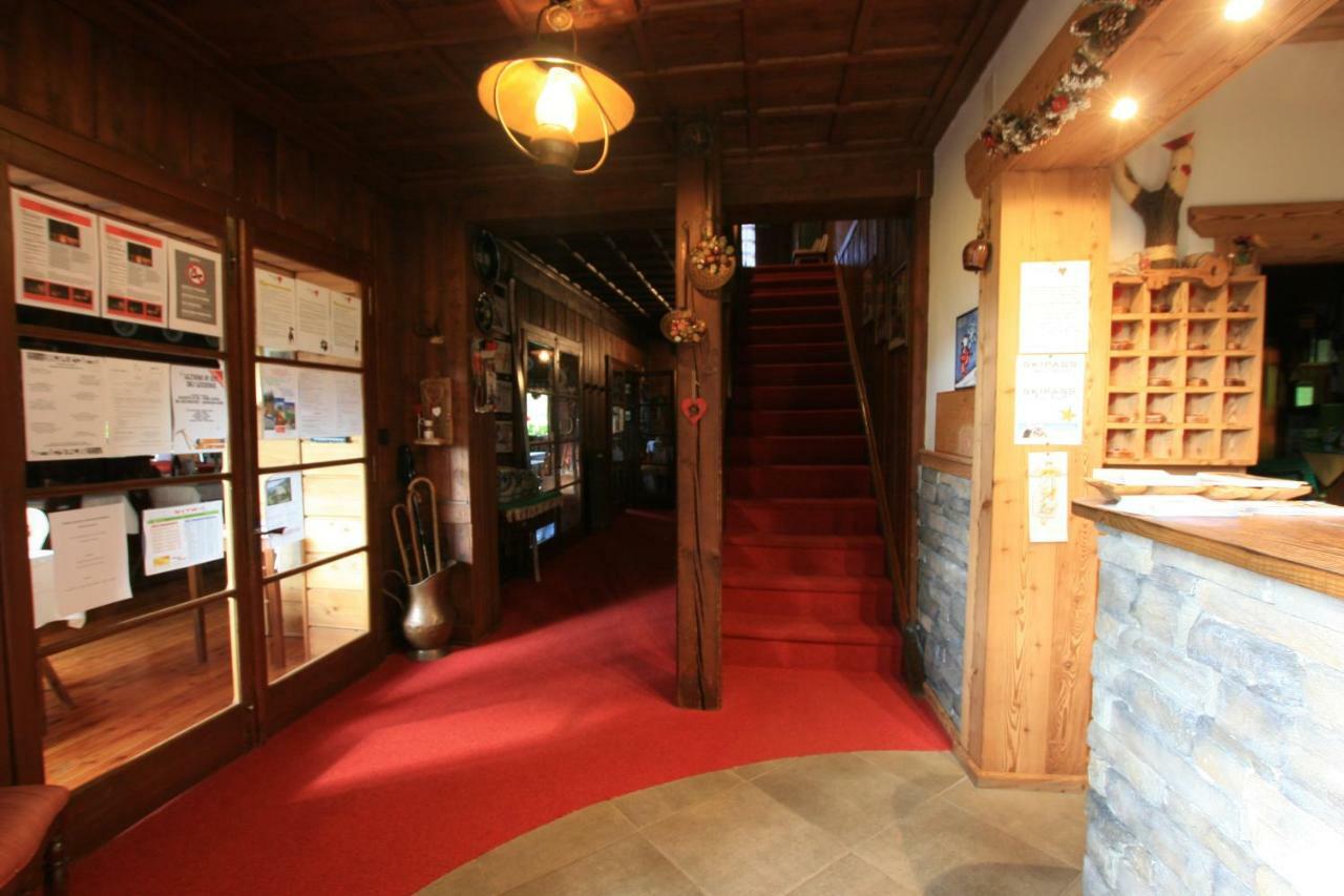 Albergo Villa Anna Maria Champoluc Luaran gambar